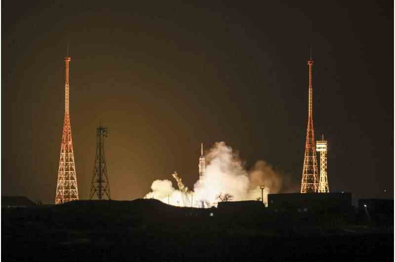 Rusya, sızıntıların ardından kurtarma gemisini uzay istasyonuna fırlattı
