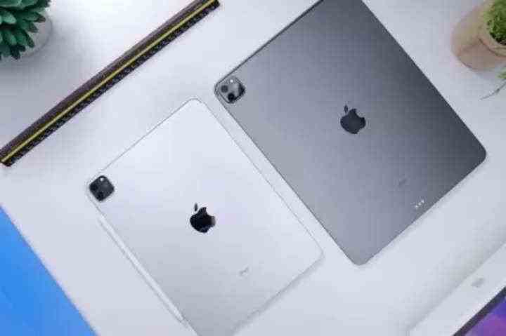Apple, sonraki iPad modelleri için Samsung ve LG'den OLED panel siparişi verdi
