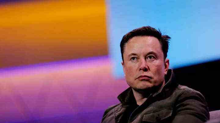 Elon Musk, 2018 Tesla'nın özel tweet'leriyle ilgili davada sorumlu bulunmadı