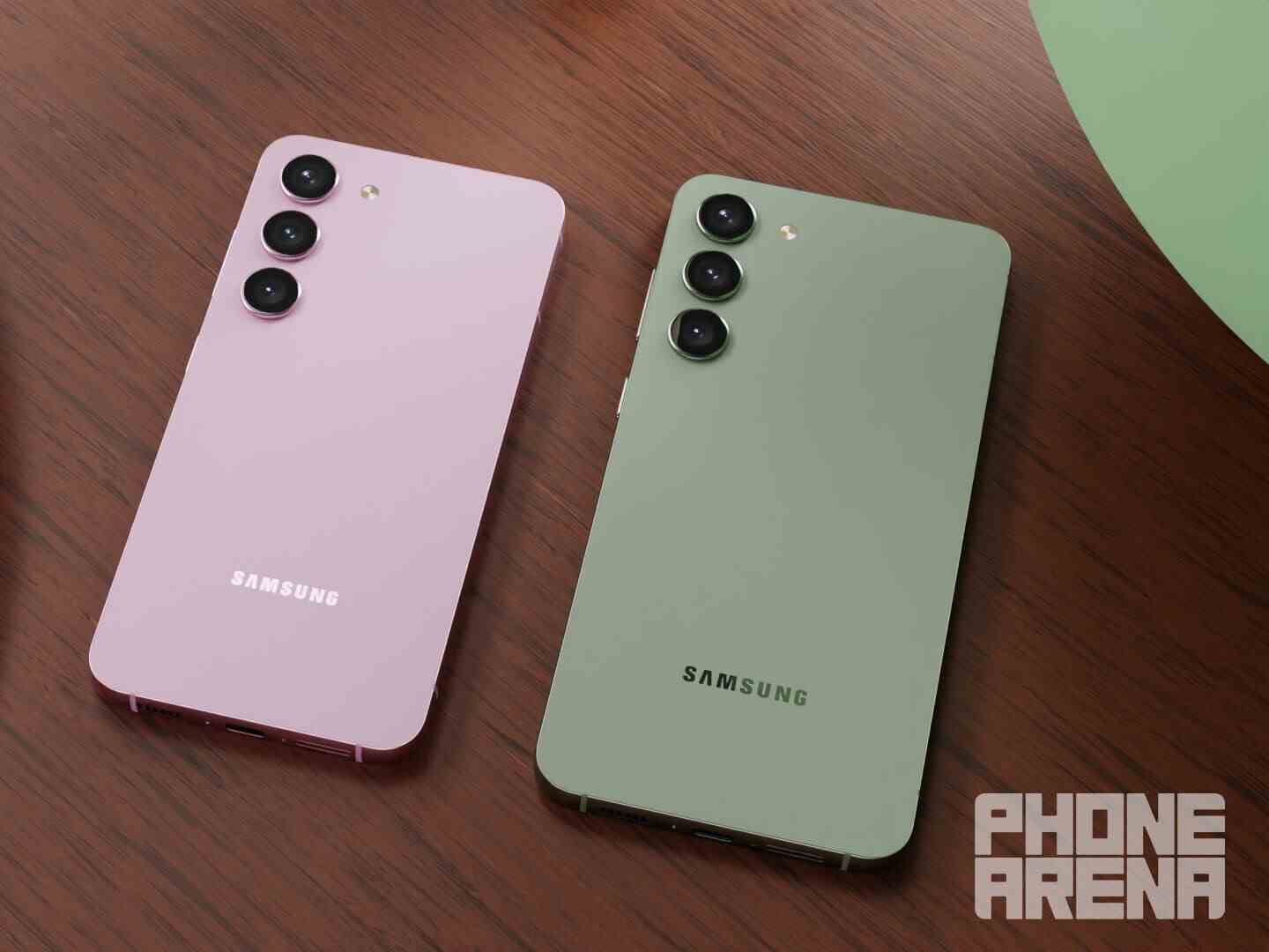Bu, muhtemelen yakında Galaxy S23 gibi telefonların çok daha güvenli olacağı anlamına geliyor.  - Google, Android telefonunuza gelişmiş üretici yazılımı güvenliği getirecek