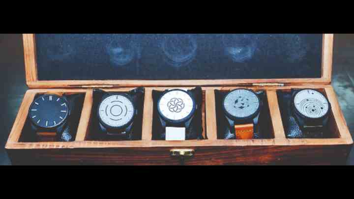 IIT Kanpur, kör ve görme engelliler için dokunsal akıllı saati piyasaya sürecek