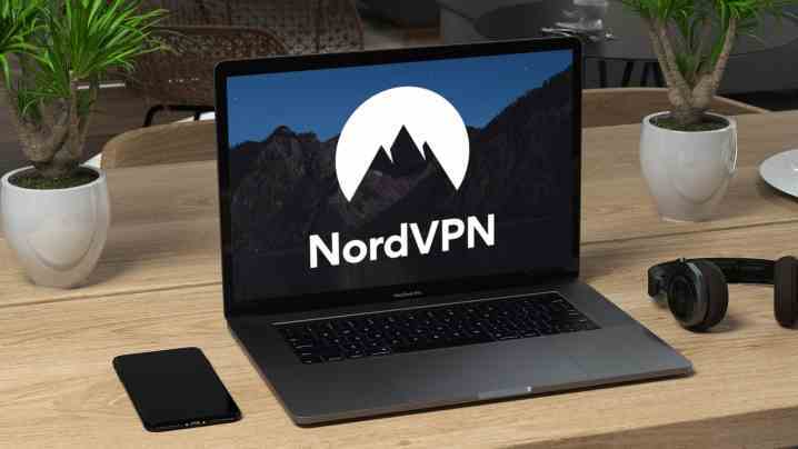 MacBook Pro'da çalışan NordVPN.