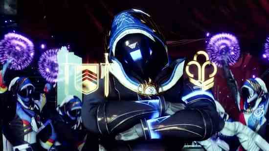 Destiny 2 karakter takviyeleri açıklandı: Bir Guardian, Guardian Games sırasında gururla duruyor.