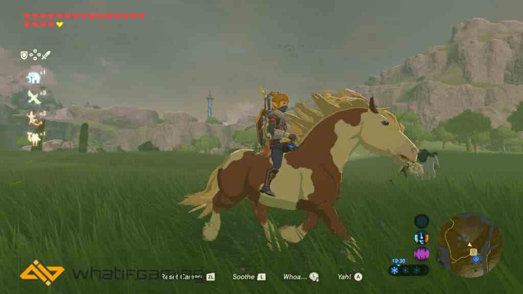 Link yeni yakaladığı bir ata biniyor.