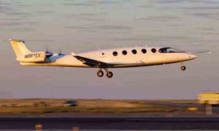 Beta Technologies, sabit kanatlı elektrikli uçak siparişlerini aldı