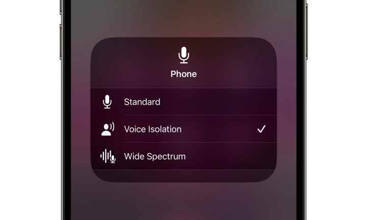 iPhone'da Mic Modu seçeneklerini gösteren iOS 16.4 Kontrol Merkezi.