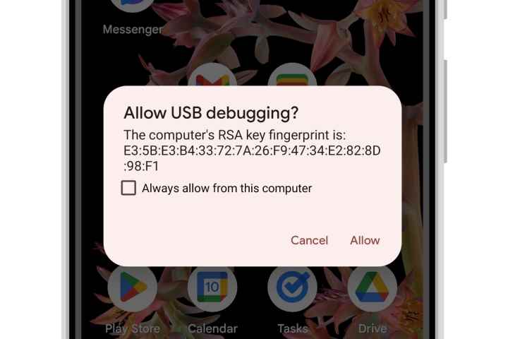 USB hata ayıklama iznini onaylamak için Android 13 istemi.
