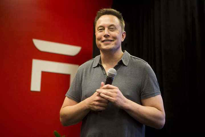Elon Musk, Autopilot tweet'leri hakkında yeminli ifade verebilir