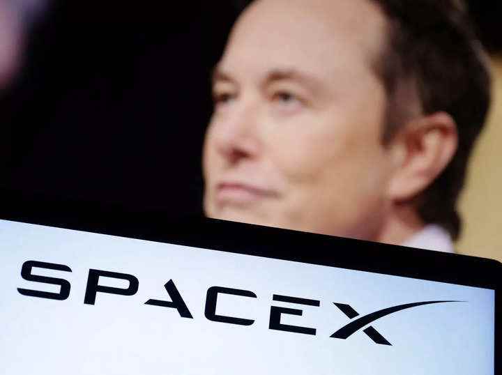 Musk, SpaceX Starship roket fırlatmasının Nisan ayının sonlarına doğru kaydığını söyledi