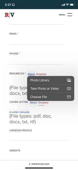 iPhone'daki bir iş uygulamasının ekran görüntüsü