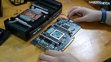Acer, sıvı CO içeren, ancak soğutucu ve pompalı bir dış ünite içermeyen alışılmadık bir GeForce RTX 4090 hazırlıyor