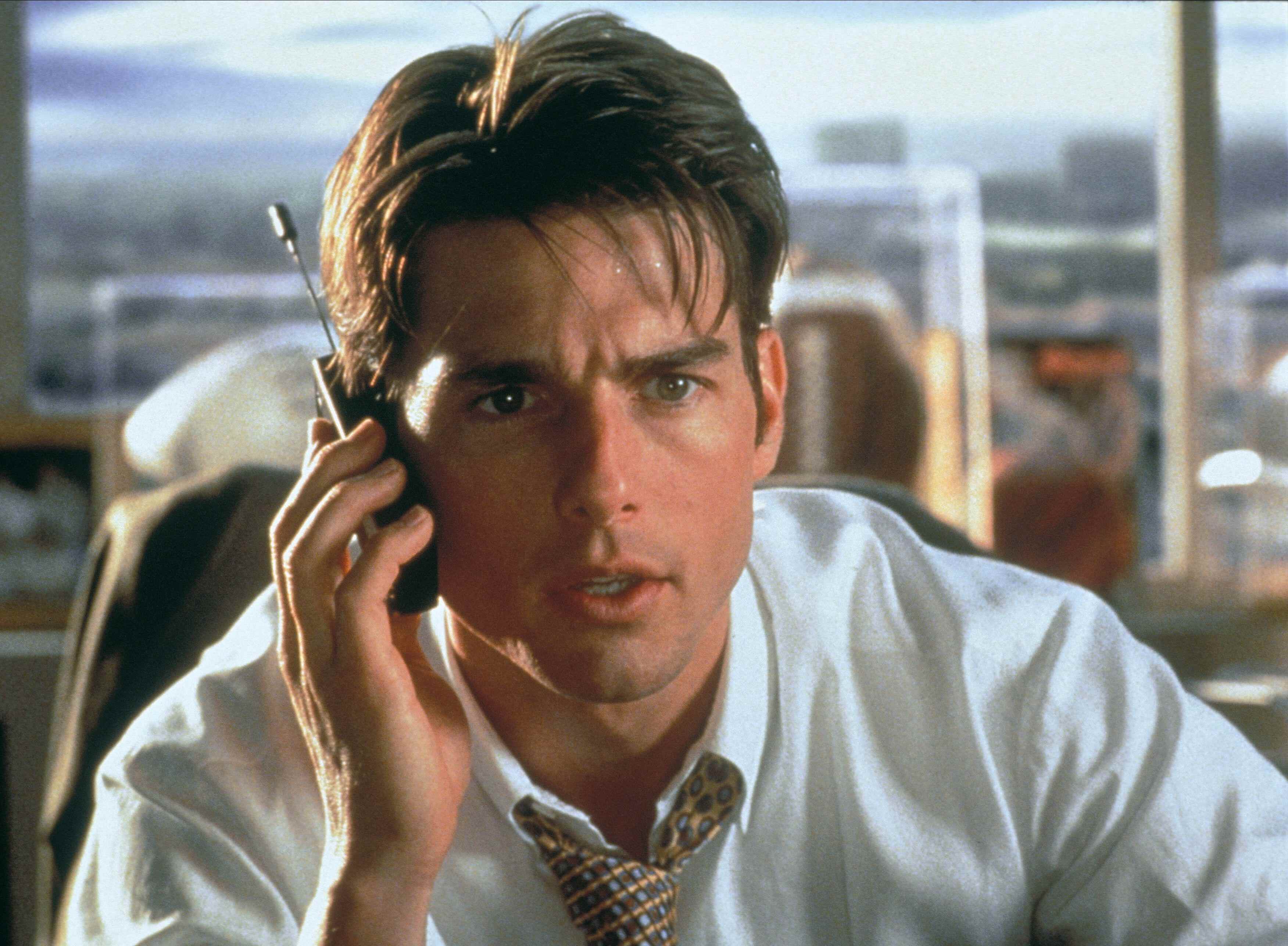 Jerry Maguire rolünde Tom Cruise, Jerry Maguire'da telefonda