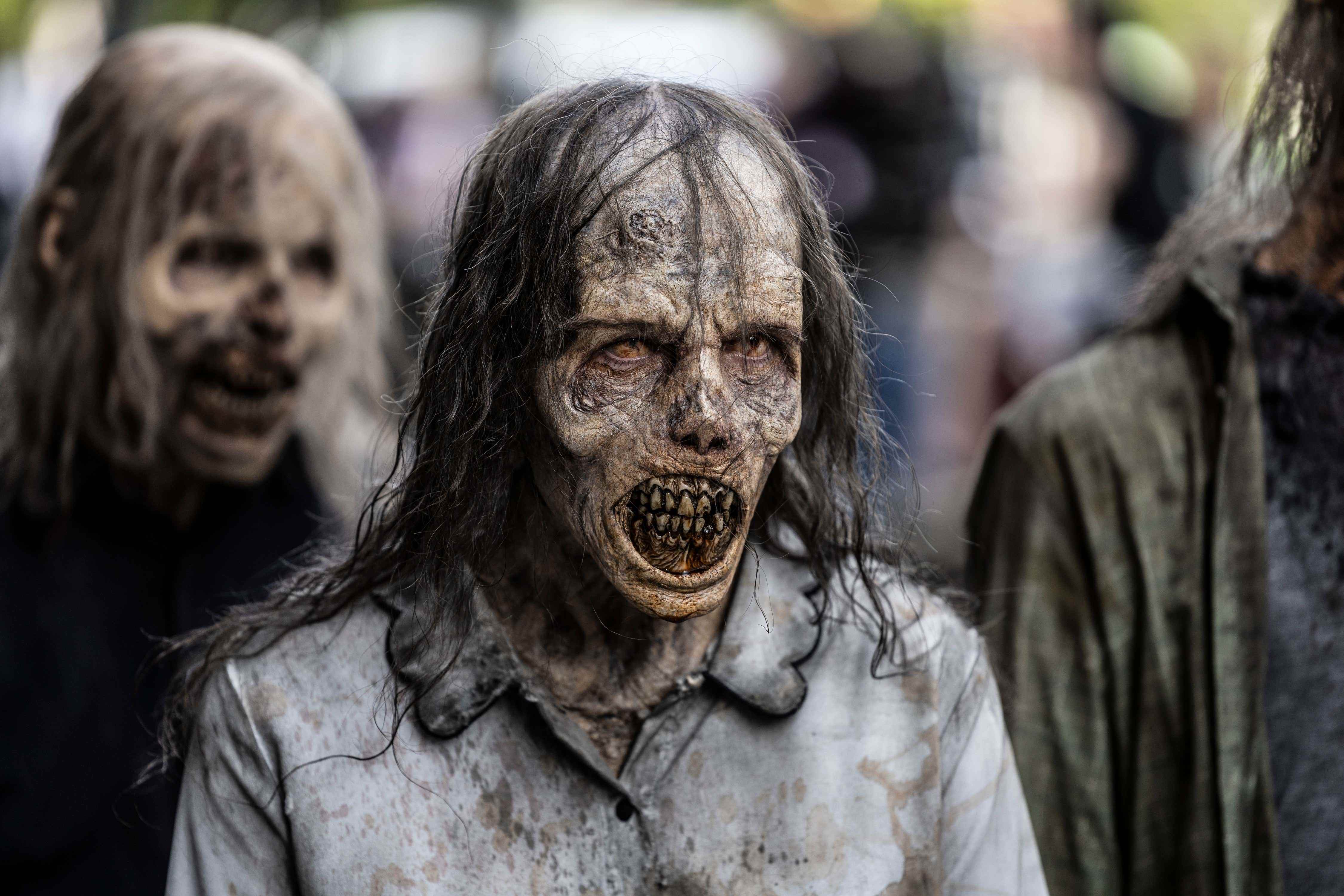 Yürüyen Ölü: Ölü Şehir zombi