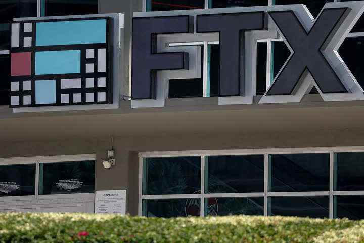 FTX, LedgerX satışı için onay aldı, 3.9 milyar dolarlık Genesis iddiasında bulundu