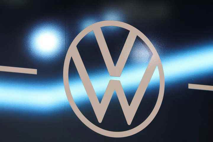 Kaynak, Volkswagen'in yazılım birimi Cariad'daki üst düzey yöneticileri kovacağını söylüyor
