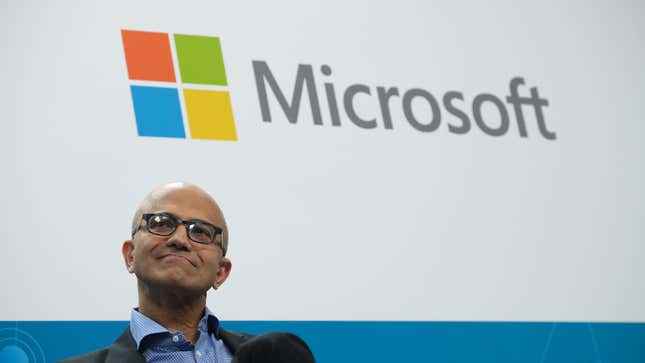 Microsoft CEO'su Satya Nadella, şirket yöneticilerine bir e-posta ile kararı bildirdi. 
