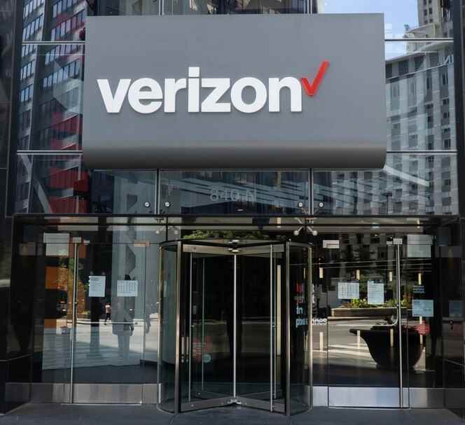Verizon, paradan tasarruf etmek için müşteri hizmetlerini denizaşırı bir satıcıya taşıyor gibi görünüyor - Verizon, müşteri hizmetleri ekibi paradan tasarruf etmek için yurt dışına taşınırken işten çıkarmalar planlıyor