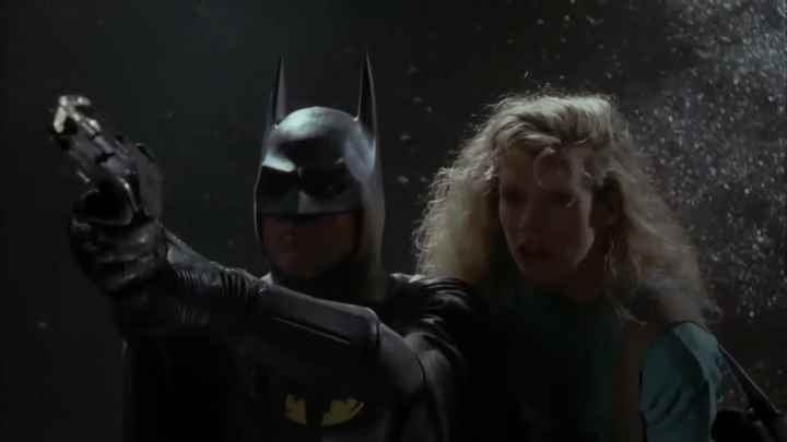 "Batman" (1989) filminde Batman ve Vicki Vale.