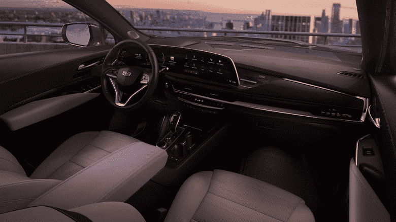33 inç ekrana ve bir dizi elektronik asistana sahip en son 2024 Cadillac XT4 ABD'de satışa çıkıyor