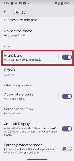 Gece Işığı, gözlerinizin bütün gece telefonunuzun ekranına bakmanın etkilerini hissetmesini önler - Google, Pixel kullanıcılarının telefonlarını kişiselleştirmek için yapabilecekleri 13 şeyi açıklıyor