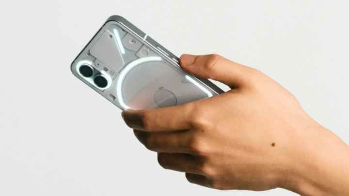 Hiçbir Şey Telefon 2 'Hindistan'da Üretildi', şirketi doğruladı