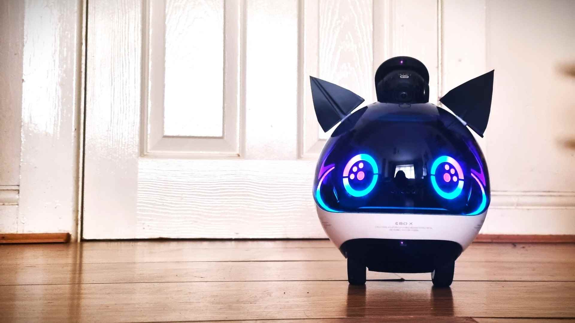 Kedi kulaklı Ebo-X Robot, Hi-Fi Rush'tan 808 gibi görünecek