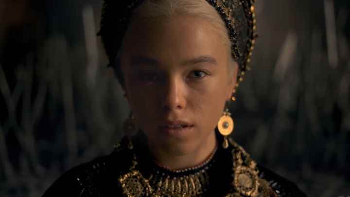 Milly Alcock, House of the Dragon'da Prenses Rhaenyra Targaryen rolünde.