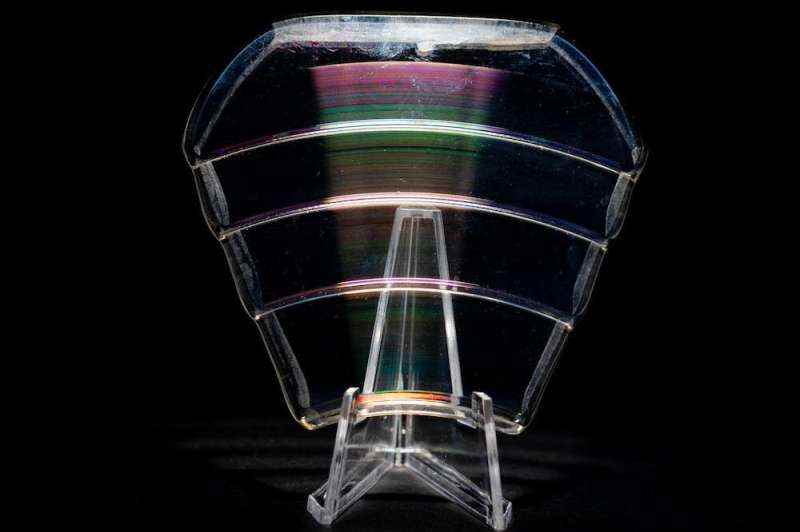 Yeni, ince mercekli bir teleskop tasarımı, James Webb'i çok geride bırakabilir; güle güle aynalar, merhaba kırınımlı mercekler