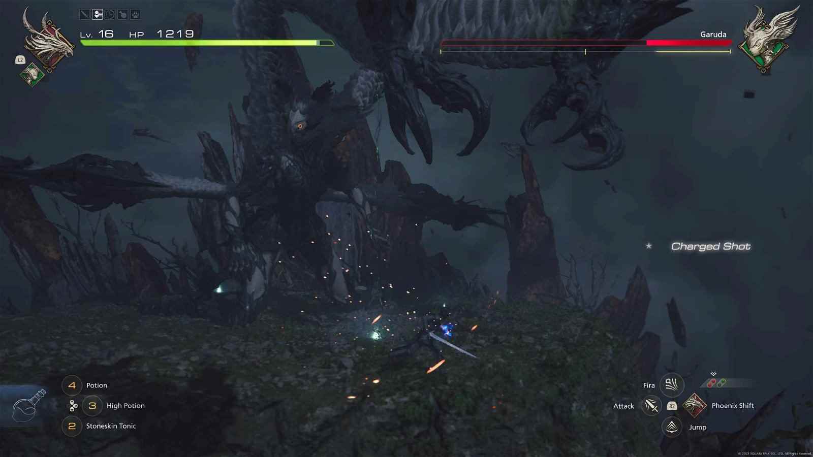 Clive Dövüşüyor Garuda Final Fantasy XVI 16