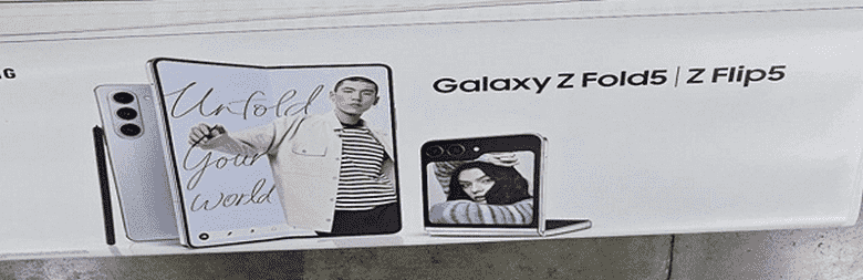 Sunumdan birkaç gün önce pankartlarda gösterilen Samsung Galaxy Z Fold5, Flip5, Tab S9 ve Watch6