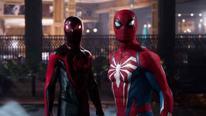 Miles Morales ve Peter Parker, Spider-Man 2'de bir arada.