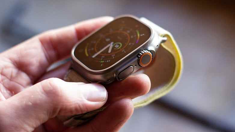 Apple Watch Ultra dijital taç