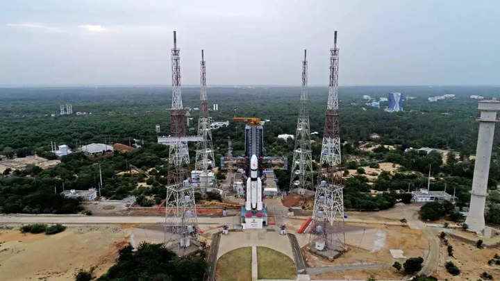 Chandrayaan-3 lansmanı: Hindistan'ın üçüncü aya iniş görevinin canlı akışı nasıl izlenir?