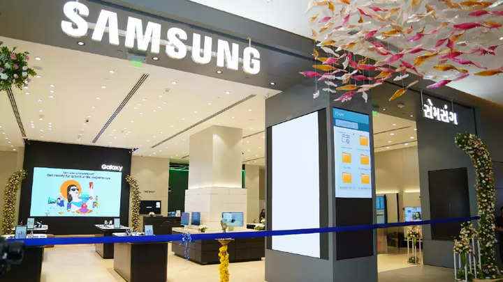 Samsung, Ahmedabad'da Gujarat'ın en büyük Deneyim Mağazasını açtı: Tüm ayrıntılar