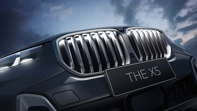 Yeni BMW X5 Li tanıtıldı – daha fazla konfor için 130 mm daha uzun