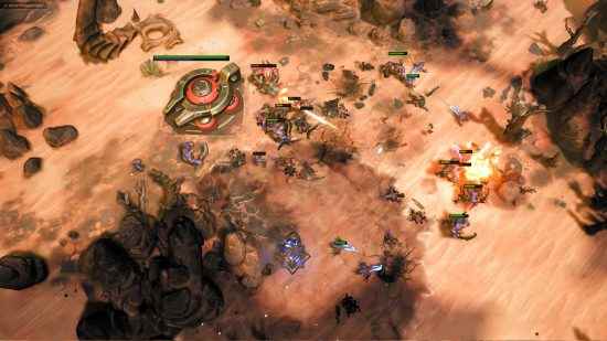Stormgate oynanışı - İnsan Direnci ve Cehennem Ordusu güçleri kumlu, kayalık ve kurak bir haritada çatışıyor.