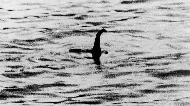 Kriptozoologlar Loch Ness Canavarını Bulmak İçin Drone Kullanıyor başlıklı makale için resim