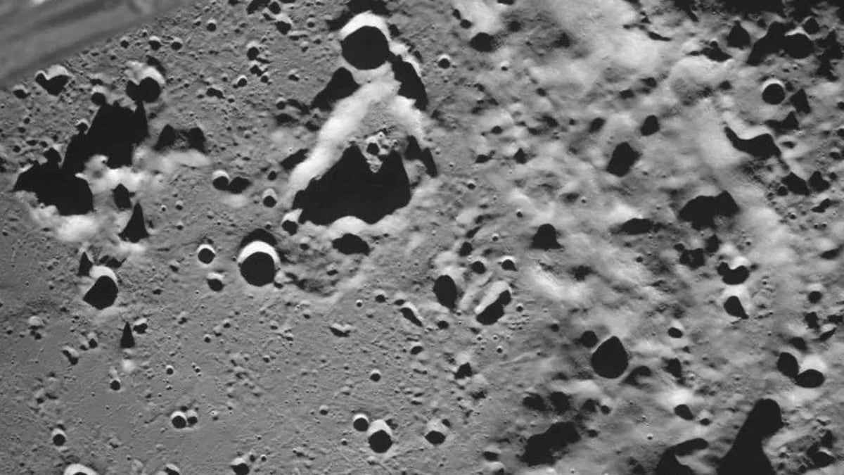 luna 25 ay yüzey görüntüsü teegram roscosmos Roscosmos Luna-25