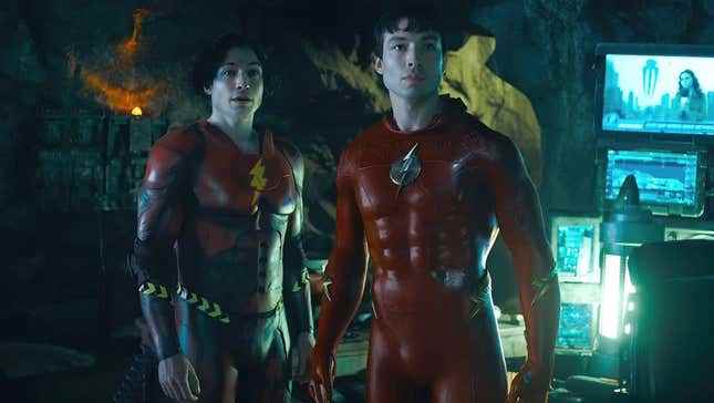 Ezra Miller ve Ezra Miller, 2023 yapımı The Flash'ta Barry Allen rolünde.