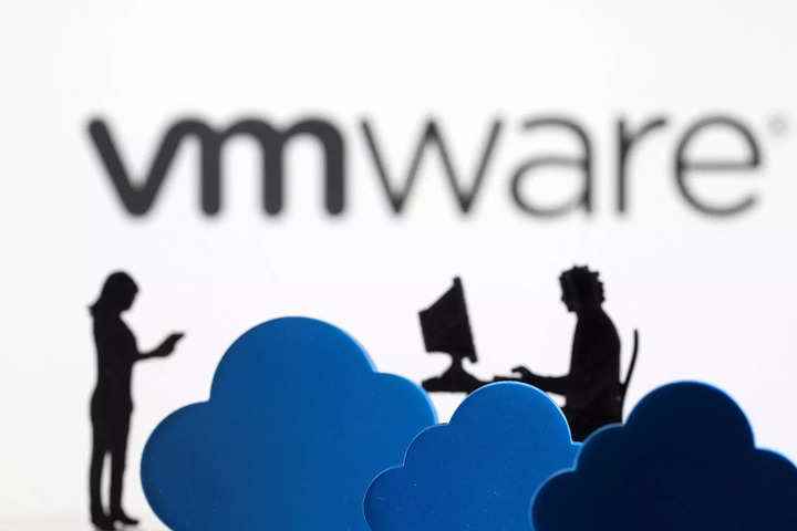 VMware, modernizasyon ve güvenlik için gelişmiş özelliklere sahip gelişmiş VMware Cloud paketini tanıtıyor